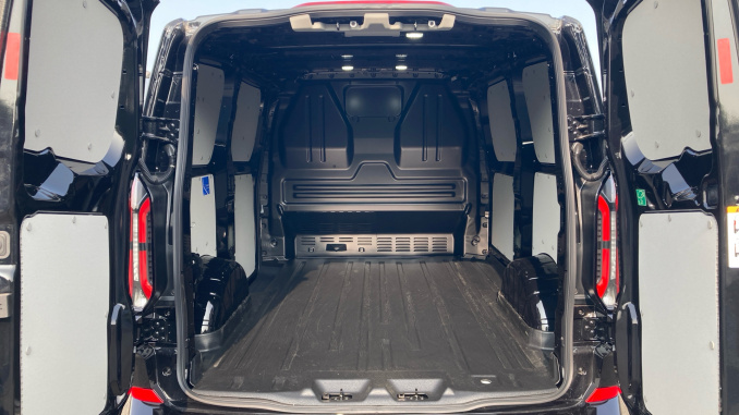 Ford Transit Custom 320 L1 Diesel Fwd 2.0 EcoBlue 170ps H1 Van Sport Auto - Image 12